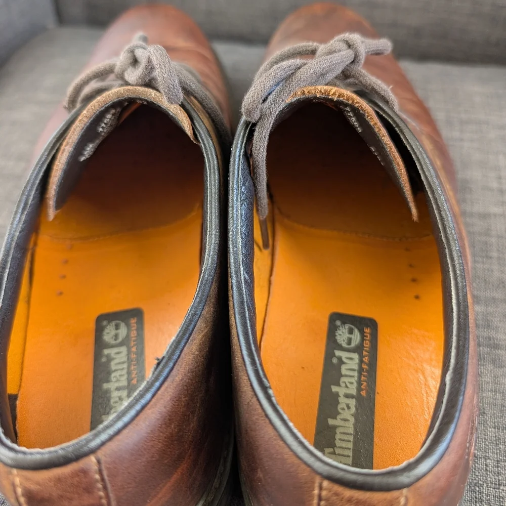 Timberlan Size 9.5 s Men's Brown Leather Shoes / Dress Shoes